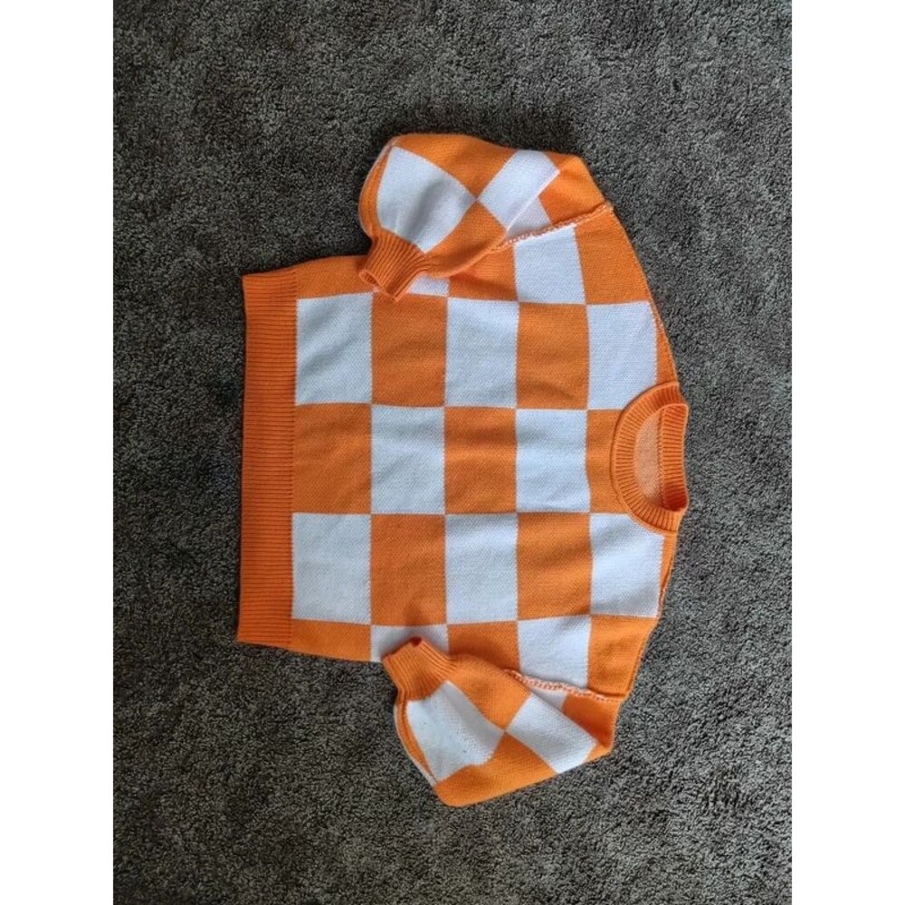 Orange and White Checkered Knit Sweater Size M